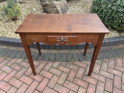 Arts & Crafts Console Table antique oak Antique Furniture 3