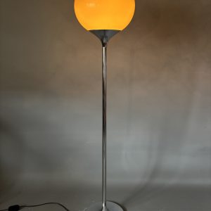 Italian Guzzini “Flash” Floor Lamp floor lamp Antique Lighting