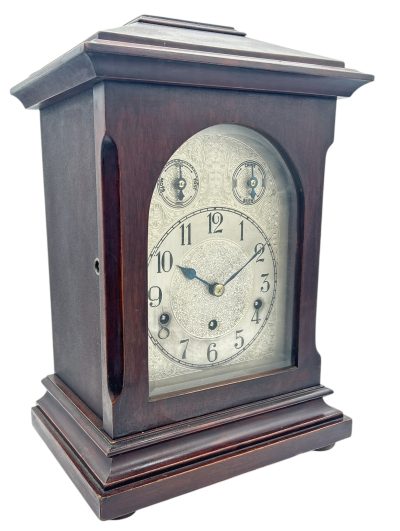 Fabulous Musical Westminster Chime Bracket Clock – 8 Day musical Clock Antique oak plate back dresser. Antique Clocks 14