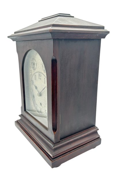 Fabulous Musical Westminster Chime Bracket Clock – 8 Day musical Clock Antique oak plate back dresser. Antique Clocks 9