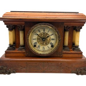 Lovely Seth Thomas Mantel Clock – 8 Day gong striking Clock Mantel Clock Antique Clocks