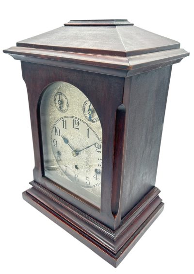 Fabulous Musical Westminster Chime Bracket Clock – 8 Day musical Clock Antique oak plate back dresser. Antique Clocks 5