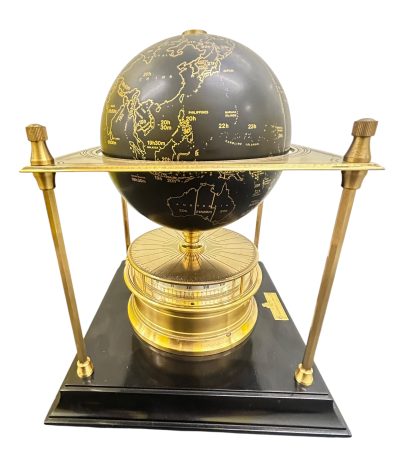 Franklin Mint Collector’s Edition Royal Geographical Society World Clock Mantel Clock Antique Clocks 12