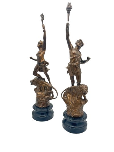 Delightful Ancient Olympian Gilt Figural Clock Garnitures – ca 1890 - Image 11