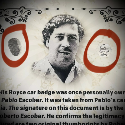 King Kokain Pablo Escobar Auto Rolls & Royce Emblem + COA Antique Collectibles 18