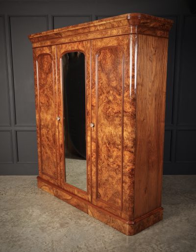 Victorian Burr Walnut Triple Wardrobe Triple Wardrobe Antique Furniture 7