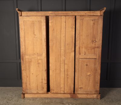 Victorian Burr Walnut Triple Wardrobe Triple Wardrobe Antique Furniture 9