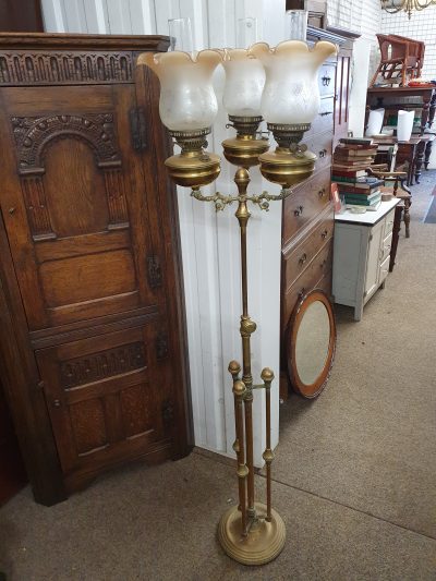 Good Antique Victorian Brass Standard Lamp