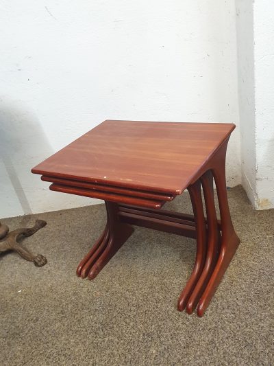 Good Retro Nest of Table's