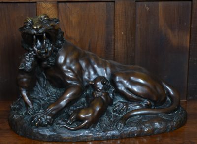 A Vannetti Bronze Tiger And Cubs SAI3696