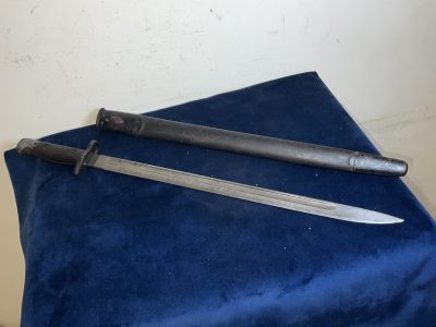 BAYONET & SCABBARD 3rd BATTALION MONMOUTHSHIRE RIFLES Military & War Antiques 15