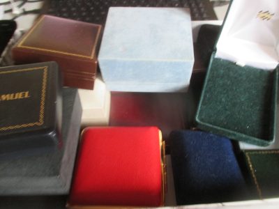 LARGE COLLECTION JEWEL BOXES   FREEE POST