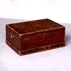 A Scumbled Blanket Box/Kist 19th century Antique Chests