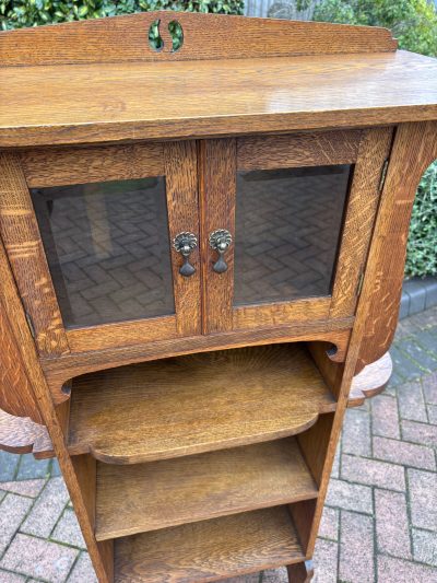 Arts & Crafts Oak Bookcase - Image 8