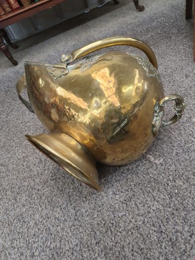 Antique Brass Coal Scuttle - Image 6