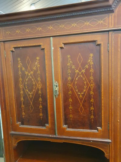 Large Antique Edwardian Inlaid Wardrobe - Image 3