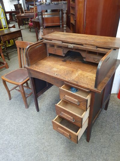 Edwardian Oak Roll Top Desk - Image 7