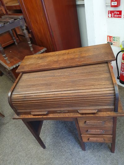 Edwardian Oak Roll Top Desk - Image 3