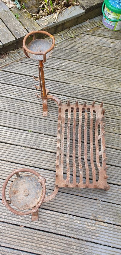 Large Antique Fire Grate & Fire Dogs - Image 3