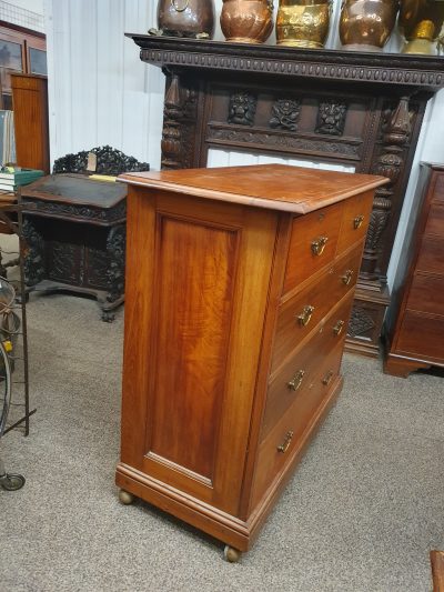 Good Antique Walnut Chest of Drawers - Image 6