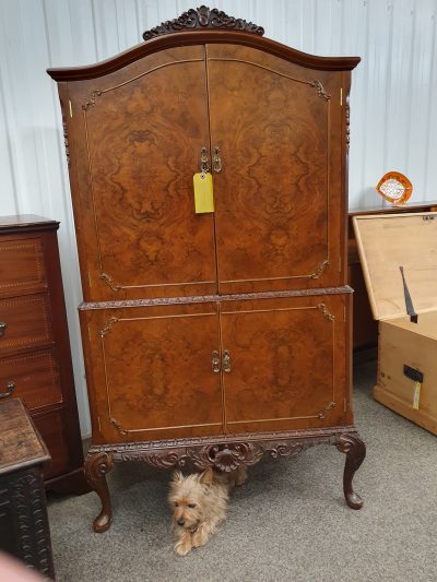 Good Antique 1930's Walnut Cocktail Drinks Cabinet - Image 6