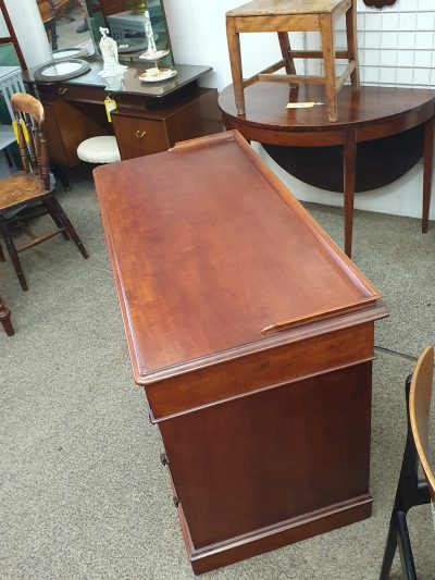 Good Antique Victorian Pedestal Side Table Desk - Image 2