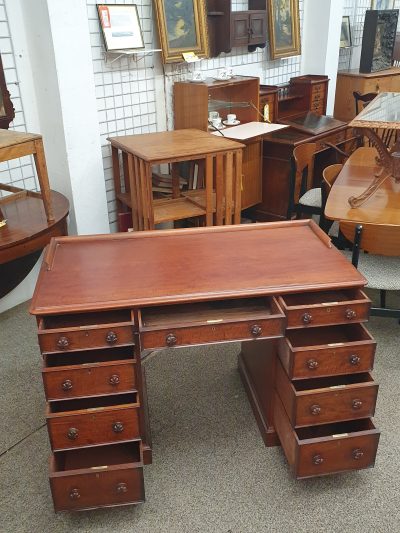 Good Antique Victorian Pedestal Side Table Desk - Image 3