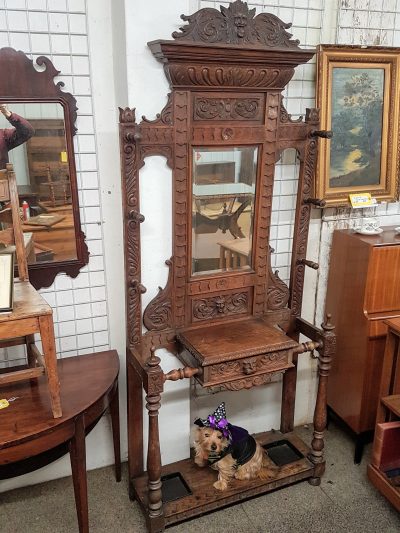 Antique Oak Green Man Hall Stand - Image 3