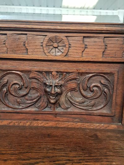 Antique Oak Green Man Hall Stand - Image 7