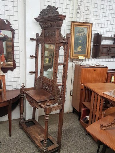 Antique Oak Green Man Hall Stand - Image 8