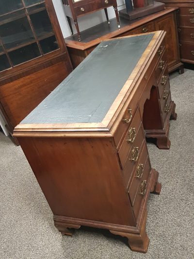 Good Antique Georgian Desk - Image 3