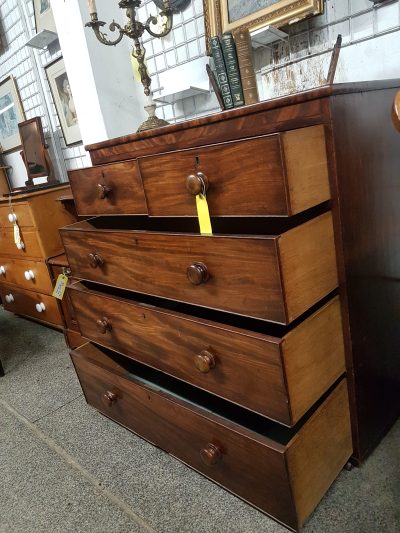 Antique Victorian Chest of Drawers - Image 2