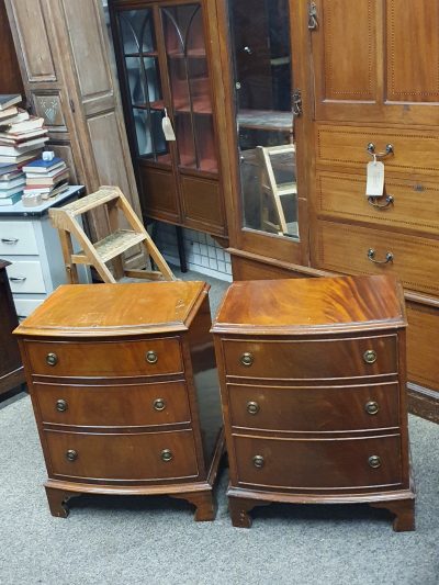 Good Antique Style 1940's Pair of Small Chest of Drawers - Image 7