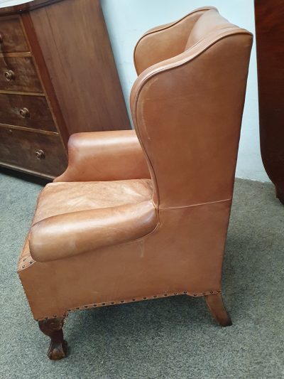 Good Antique Leather Wing Armchair - Image 2