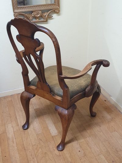 Good Antique Georgian Armchair - Image 3