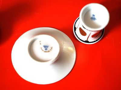 A Vintage Miniature Dubarry Limoges Cabinet Cup & Saucer and a Naples Cabinet Cup and Saucer - Image 7