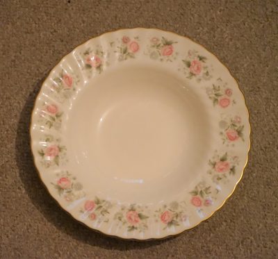 Vintage Minton 'Spring Bouquet' Unused 38 Piece Dinner Service - Image 21