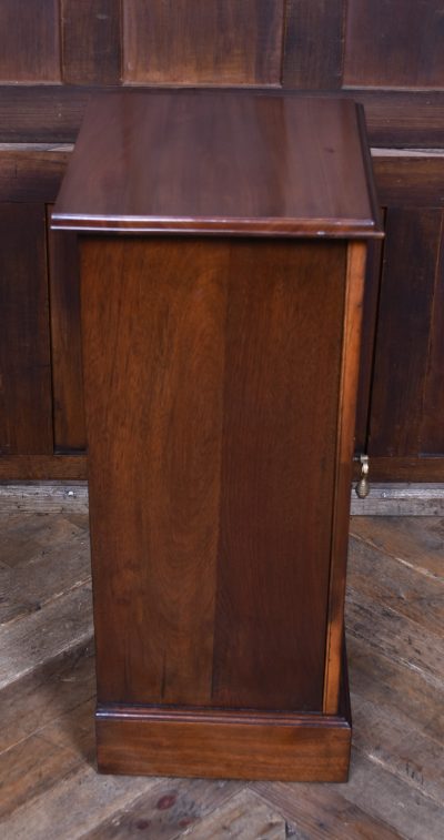 Edwardian Walnut Bedside / Pot Cupboard SAI3677 - Image 7