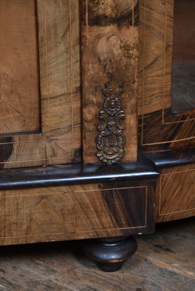 Victorian Walnut Credenza / Sideboard sai3683 - Image 6