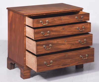 George III Style Neat Size Mahogany Chest of Drawers - Image 4