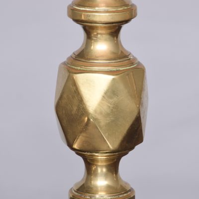 A Pair of Brass ‘King of Diamonds’ Candlesticks - Image 3