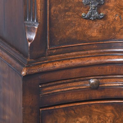 George II Style Burr Walnut Chest on Chest - Image 3