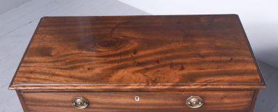 Quality George III Mahogany Chest of Drawers - Image 8