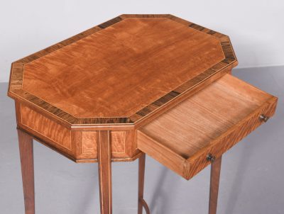 Sheraton Style Satinwood, Rosewood, and Boxwood Banded Side Table - Image 6