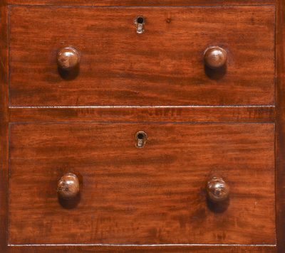 Pair of Mid-Victorian Neat-Sized Figured Mahogany Bedside Lockers - Image 3