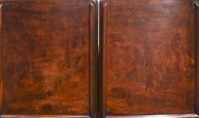 Superb Pair of Mid-Victorian Small Mahogany Chests/Lockers in Flame Spanish Mahogany - Image 8