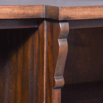 Neat-Sized, Three Section Mahogany Breakfront Bookcase with Adjustable Shelves - Image 3