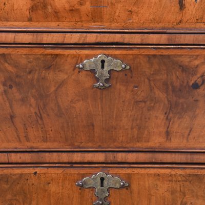 Early 19th Century Dutch Crossbanded Walnut Bombe-Front Chest Of Drawers With Brushing Slide - Image 4