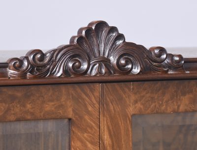 Georgian-Style Burr Walnut Glazed Display Cabinet on A Carved Stand - Image 5