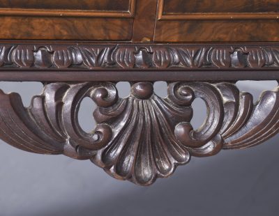 Georgian-Style Burr Walnut Glazed Display Cabinet on A Carved Stand - Image 7